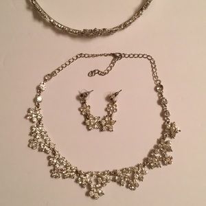 Rhinestone silver toned necklace, earrings & band